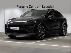 Diepzwart metallic Nieuw 2024 Porsche Macan SUV | € 112.815 (Goede deal)