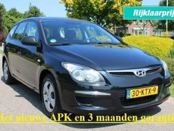 Zwart Gebruikt 2010 Hyundai i30 Active Stationwagen | € 4.250 (Eerlijke prijs)
