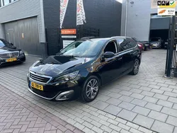 Zwart, metallic lak Gebruikt 2015 Peugeot 308 Allure Stationwagen | € 5.999 (Eerlijke prijs)