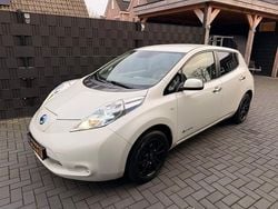 Wit Gebruikt 2013 Nissan Leaf Base Hatchback | € 5.450 (Iets duurder)