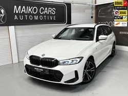 Wit Gebruikt 2023 BMW 330e Performance Stationwagen | € 41.950