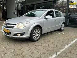 Grijs Gebruikt 2008 Opel Astra Hatchback | € 2.750 (Eerlijke prijs)