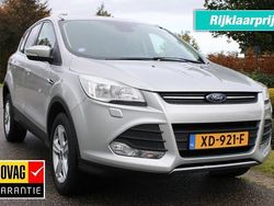 Grijs Gebruikt 2016 Ford Kuga Trend SUV | € 14.650 (Eerlijke prijs)