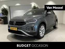 Grijs Gebruikt 2022 VW T-Roc Pro SUV | € 21.900 (Eerlijke prijs)