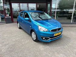 Blauw Gebruikt 2017 Mitsubishi Space Star Hatchback | € 6.999 (Eerlijke prijs)