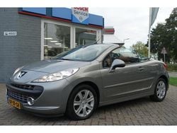 Grijs Gebruikt 2007 Peugeot 207 CC Cabriolet | € 2.350 (Eerlijke prijs)