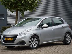 Grijs Gebruikt 2018 Peugeot 208 Hatchback | € 7.950 (Eerlijke prijs)