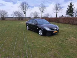 Zwart Gebruikt 2006 Opel Vectra Sport Hatchback | € 2.000 (Eerlijke prijs)