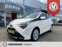 Wit Gebruikt 2019 Toyota Aygo X-play Hatchback | € 8.900 (Eerlijke prijs)
