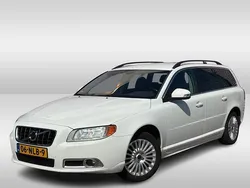 Wit Gebruikt 2010 Volvo V70 Momentum Stationwagen | € 4.450 (Goede deal)