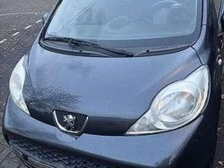 Grijs Gebruikt 2012 Peugeot 107 Sportium Hatchback | € 1.700 (Super prijs)