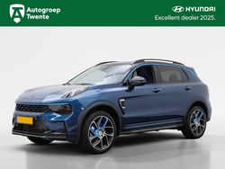 Blauw (metallic) Gebruikt 2023 Lynk & Co 01 SUV | € 25.950 (Goede deal)