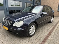 Blauw Gebruikt 2003 Mercedes C180 Elegance Sedan | € 3.450 (Iets duurder)