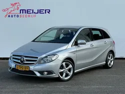 Grijs Gebruikt 2012 Mercedes B180 Ambition MPV | € 11.980 (Eerlijke prijs)