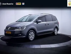 Grijs Gebruikt 2018 VW Sharan Exclusive MPV | € 24.950 (Eerlijke prijs)