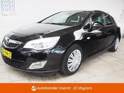 Zwart Gebruikt 2011 Opel Astra Edition Hatchback | € 7.945 (Iets duurder)