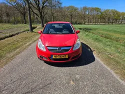 Rood Gebruikt 2007 Opel Corsa Enjoy Hatchback | € 2.250 (Goede deal)
