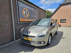Grijs, metallic lak Gebruikt 2012 Peugeot 5008 Active MPV | € 1.499 (Super prijs)