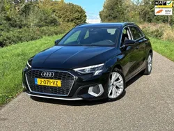 Zwart Gebruikt 2020 Audi A3 Sportback e-tron Business Sedan | € 21.950 (Eerlijke prijs)