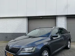 Grijs Gebruikt 2016 Skoda Superb Style Stationwagen | € 13.450 (Iets duurder)