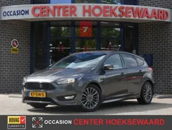 Grijs Gebruikt 2016 Ford Focus ST-Line Hatchback | € 12.444 (Duur)
