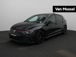 Zwart Gebruikt 2024 VW Golf VIII Sportline Hatchback | € 51.900