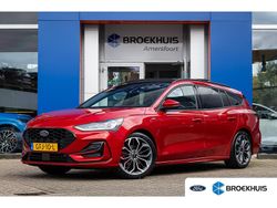 Rood Gebruikt 2024 Ford Focus ST-Line X Stationwagen | € 28.900 (Iets duurder)