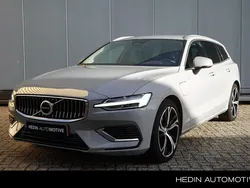 Grijs Gebruikt 2024 Volvo V60 Stationwagen | € 49.995 (Iets duurder)