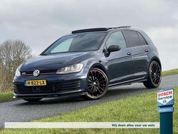 Blauw (metallic) Gebruikt 2015 VW Golf VII GTI Hatchback | € 14.500 (Goede deal)