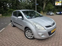 Grijs Gebruikt 2010 Hyundai i20 Hatchback | € 3.199 (Eerlijke prijs)