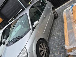 Gebruikt 2007 Renault Grand Scénic II MPV | € 1.650 (Eerlijke prijs)