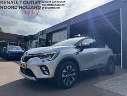 Grijs, metallic lak Gebruikt 2024 Renault Captur Techno SUV | € 27.895 (Eerlijke prijs)