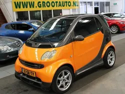Oranje Gebruikt 2001 Smart ForTwo Coupé Pure Coupé | € 999 (Eerlijke prijs)
