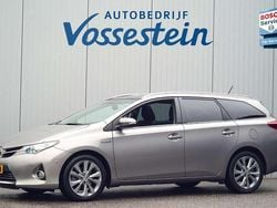 Bruin Gebruikt 2014 Toyota Auris Touring Sports Executive Stationwagen | € 9.950 (Eerlijke prijs)