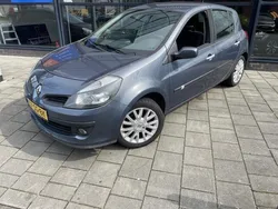 Blauw Gebruikt 2006 Renault Clio II Luxe Hatchback | € 2.495