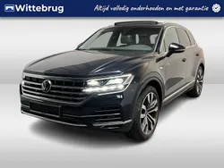 Blauw Gebruikt 2022 VW Touareg SUV | € 57.950 (Super prijs)