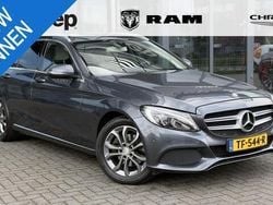 Grijs Gebruikt 2015 Mercedes C220 Stationwagen | € 19.650 (Iets duurder)