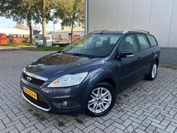 Grijs Gebruikt 2008 Ford Focus Ghia Stationwagen | € 2.950 (Eerlijke prijs)