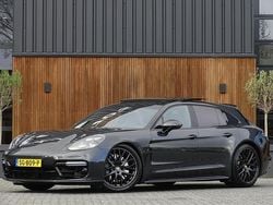 Grijs Gebruikt 2018 Porsche Panamera Sport Turismo Sedan | € 64.995 (Eerlijke prijs)
