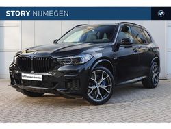 Zwart Gebruikt 2022 BMW X5 Executive SUV | € 69.900 (Eerlijke prijs)