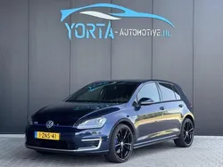 Blauw, metallic lak Gebruikt 2015 VW Golf VII GTE Hatchback | € 9.950 (Goede deal)