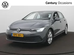 Grijs, metallic lak Gebruikt 2022 VW Golf VIII Business Hatchback | € 25.900 (Goede deal)