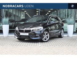 Zwart Gebruikt 2019 BMW 218 Executive Stationwagen | € 20.450 (Goede deal)