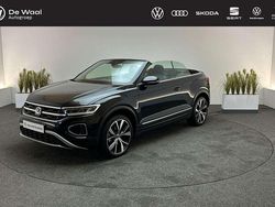 Deep black cabriodak in zwart Gebruikt 2023 VW T-Roc Cabriolet Style Cabriolet | € 31.895 (Eerlijke prijs)