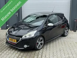 Zwart, metallic lak Gebruikt 2013 Peugeot 208 GTi Hatchback | € 7.295 (Goede deal)