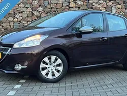 Bruin Gebruikt 2012 Peugeot 208 Allure Hatchback | € 4.350 (Eerlijke prijs)
