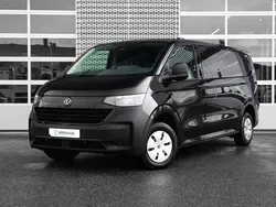 Zwart Nieuw 2024 VW T6.1 Edition Van | € 48.310