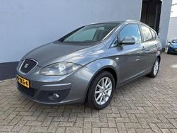 Grijs Gebruikt 2012 Seat Altea XL Style MPV | € 4.450 (Goede deal)