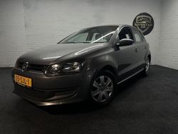 Grijs Gebruikt 2011 VW Polo Hatchback | € 4.995 (Eerlijke prijs)
