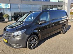 Zwart Gebruikt 2018 Mercedes Vito MPV | € 24.750 (Goede deal)